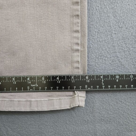 L.L. Bean Women 10 Classic Fit Gray Straight Leg Mid Rise Jeans - Picture 10 of 12